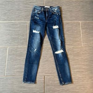 NWOT Flying Monkey distressed ankle jeans